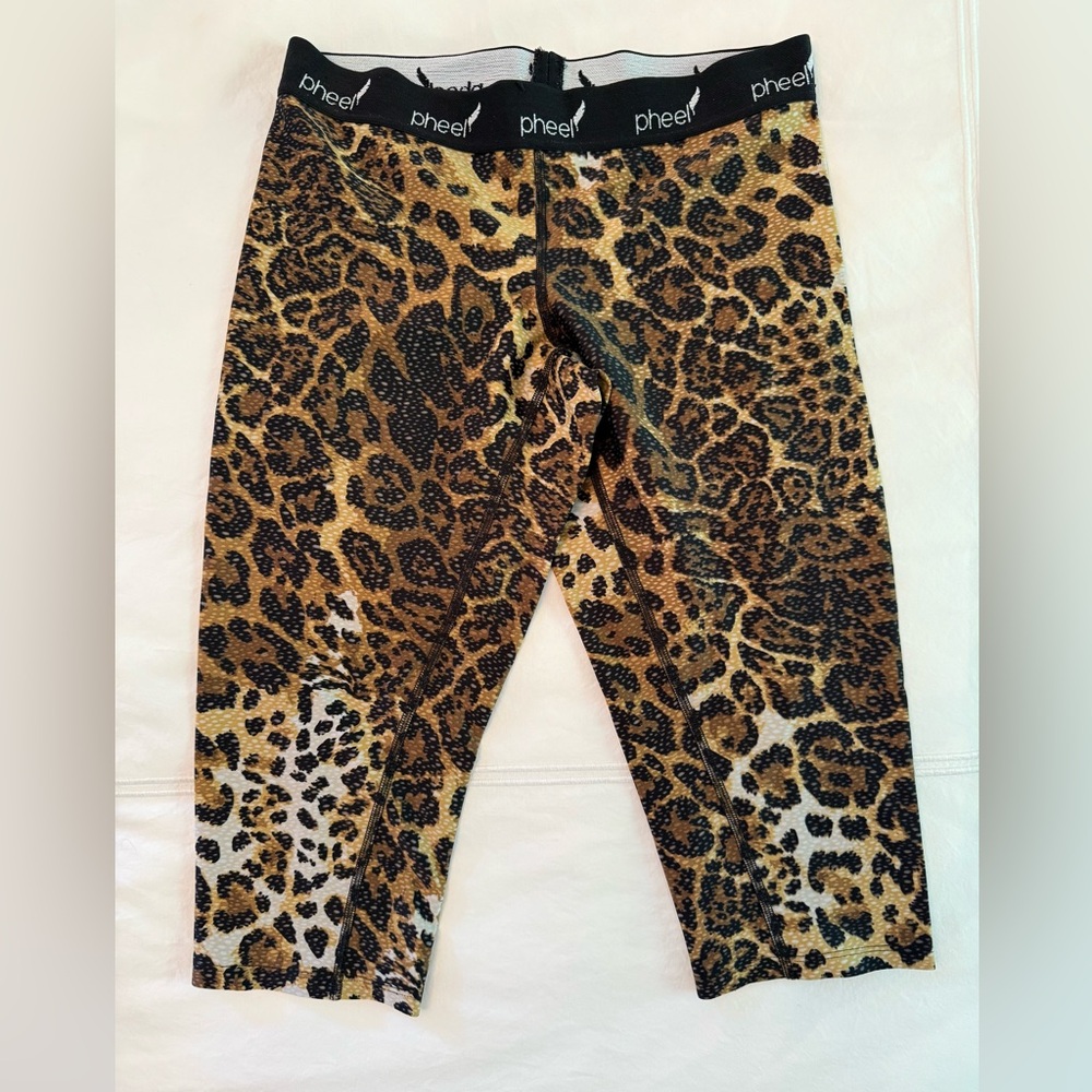 Leopard Print Leggings - Size M